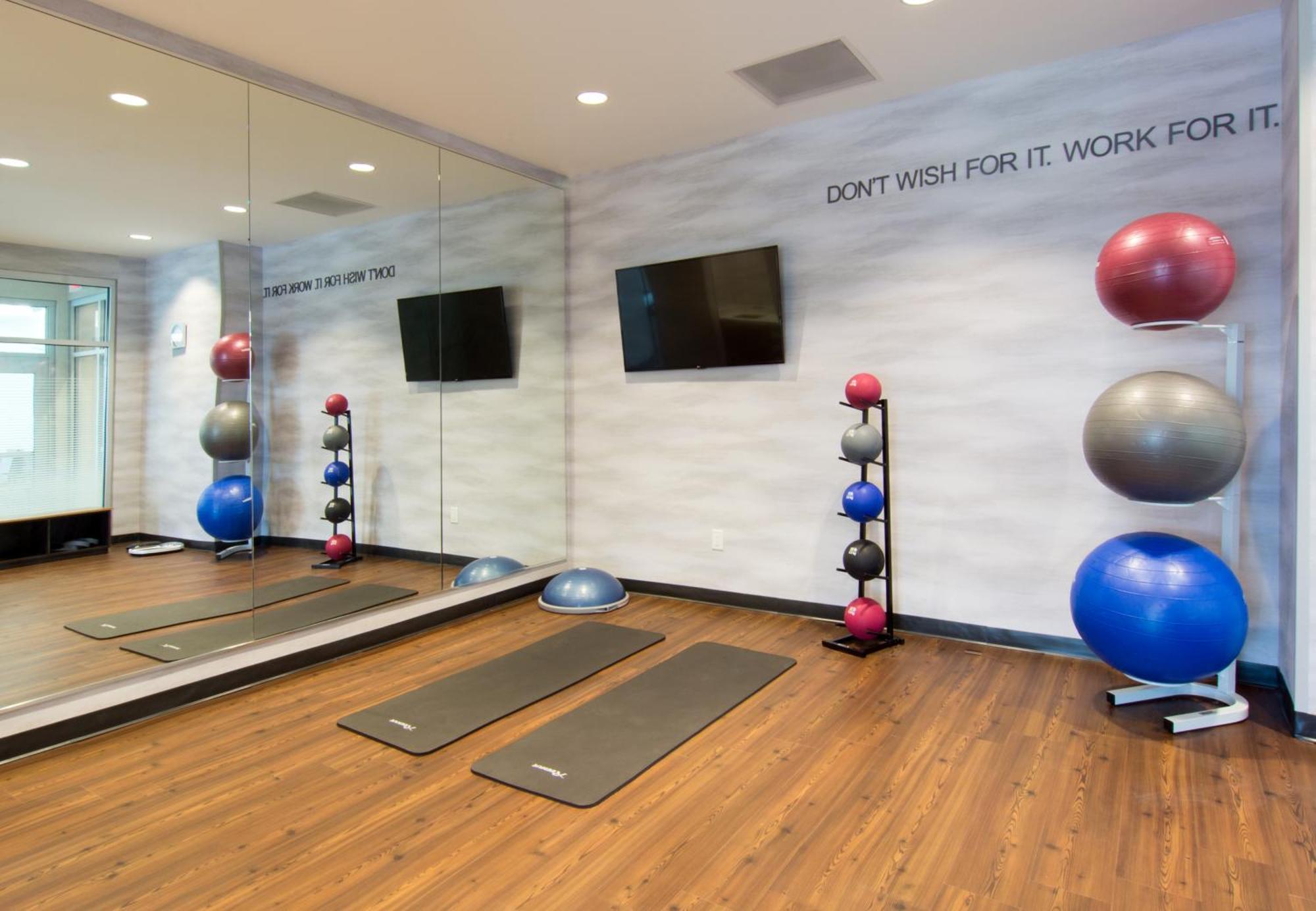 Fairfield Inn & Suites By Marriott Nashville Airport Екстер'єр фото