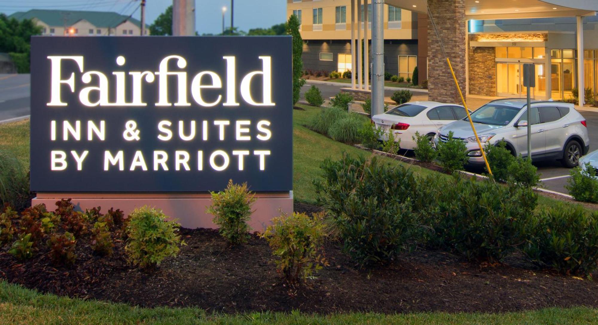 Fairfield Inn & Suites By Marriott Nashville Airport Екстер'єр фото